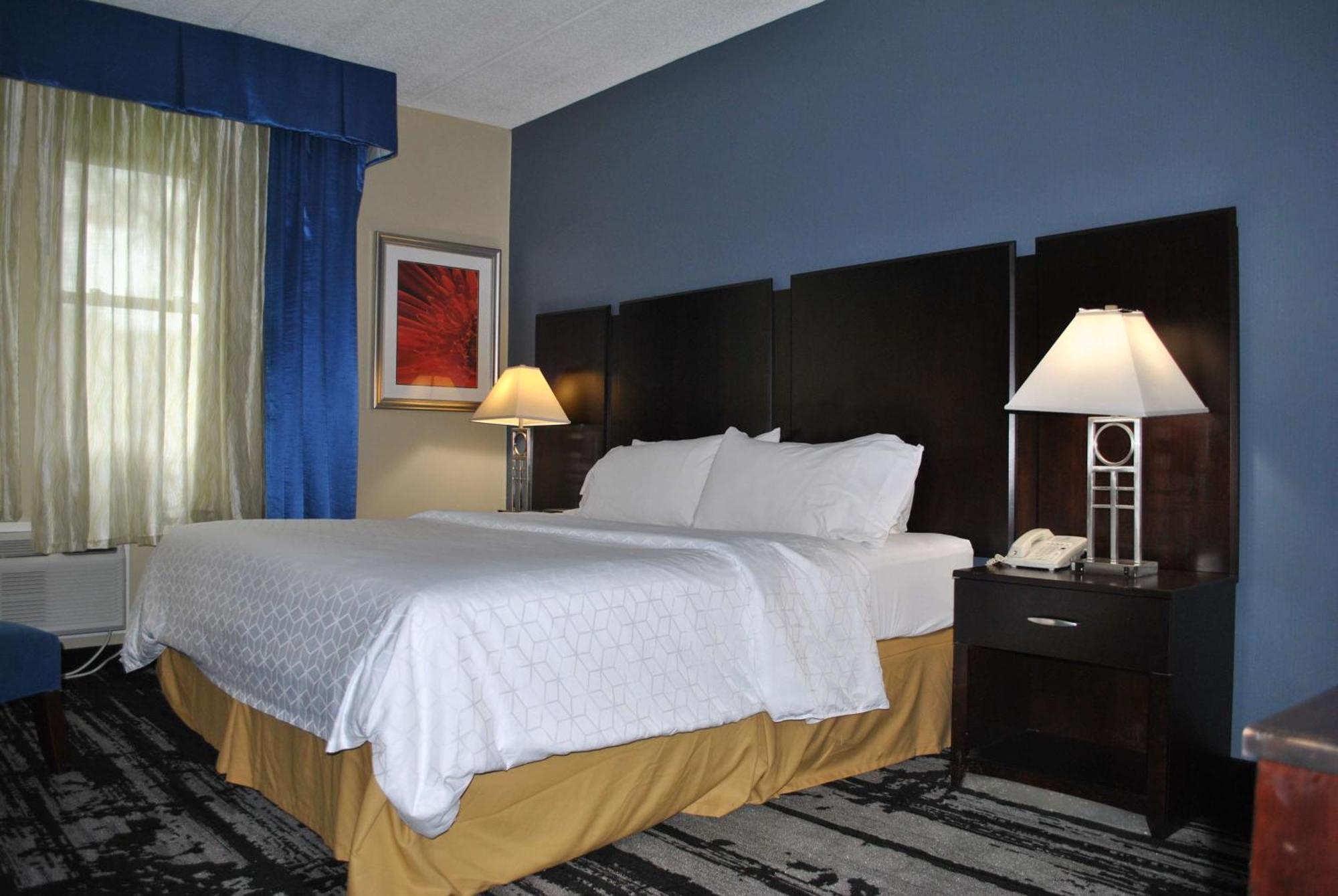 Best Western Owego Inn Bagian luar foto